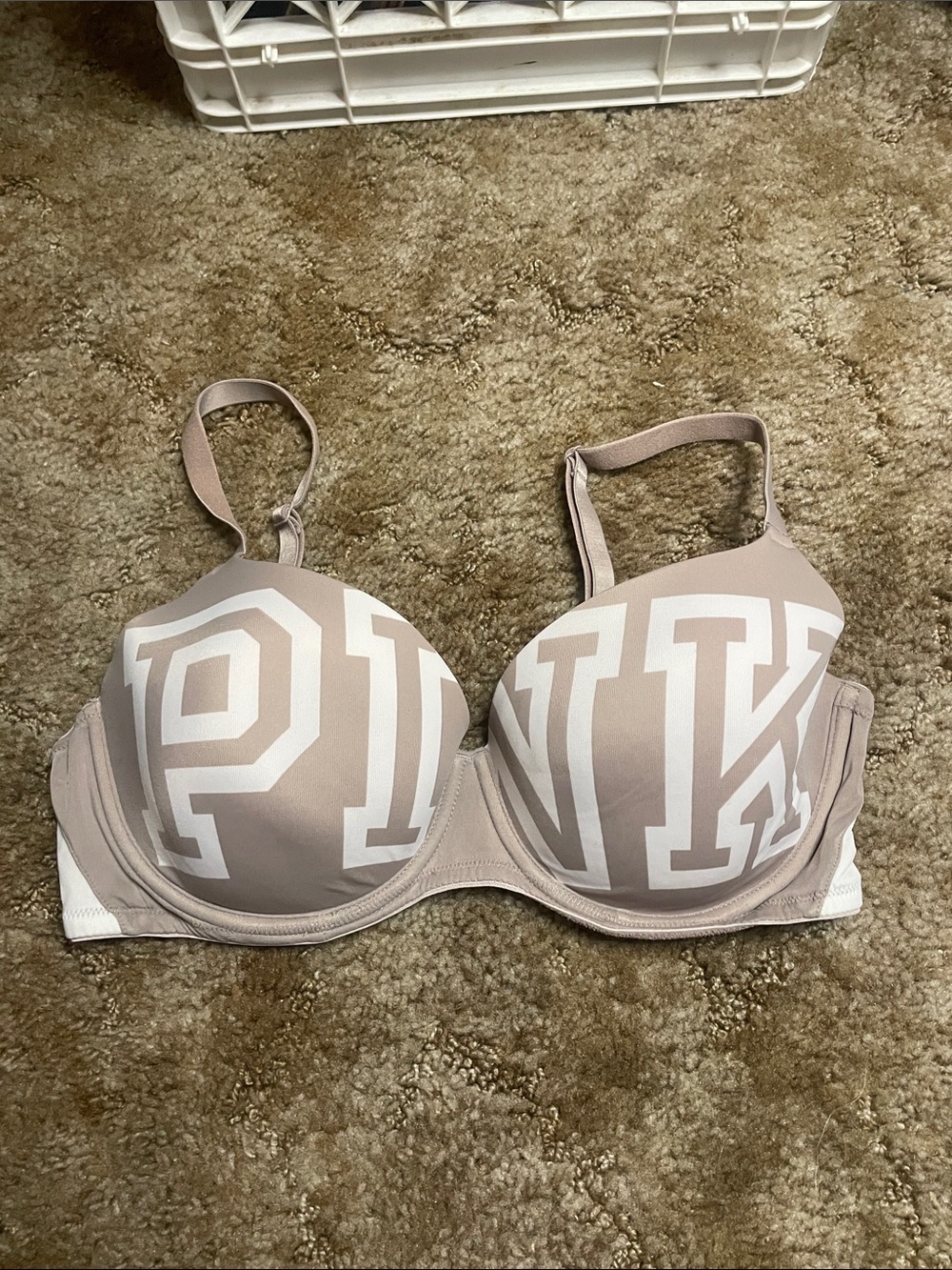 PINK Victoria’s Secret Wear Everywhere Lightly Lined T Shirt Bra Size 36D
